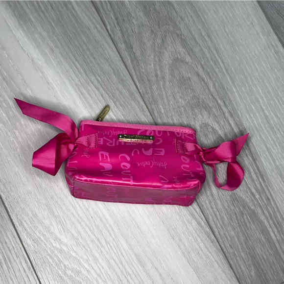 Juicy Couture small pouch - Picture 5 of 5